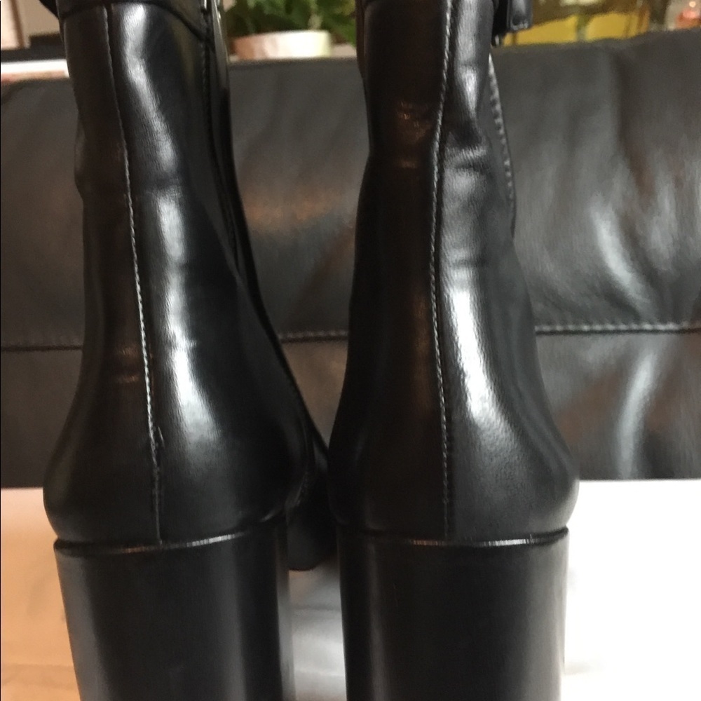Pour la Victoire AnkleBoots Size7.5 Black Leather Chunky Heel Accessible Luxury - Picture 6 of 9
